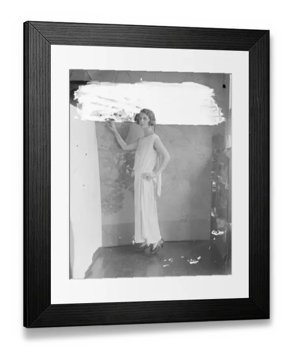 Framed Print : Society beautys new hobby Miss Paula Gellibrand 11 August 1922