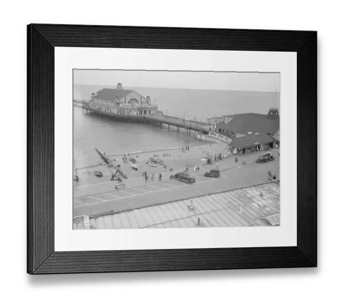 Framed Print : Herne Bay 1925 Framed Print : Herne Bay 1925