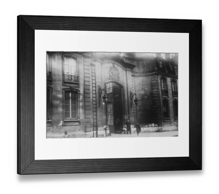 Framed Print : The British Embassy in the Rue Faubourg St Honore, Paris. 7 February 1928
