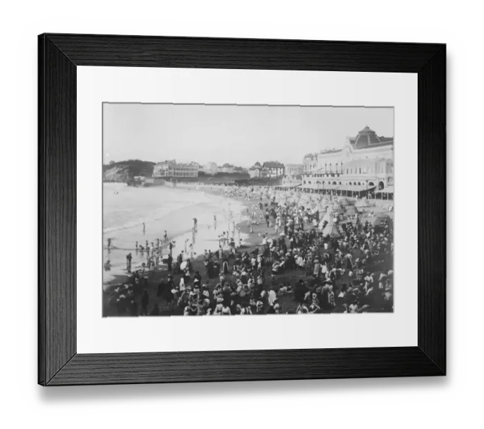 Framed Print : Biarritz, on the Bay of Biscay in France Photo from Edwardian or Victorian era 31 Framed Print : Biarritz, on the Bay of Biscay in France Photo from Edwardian or Victorian era 31