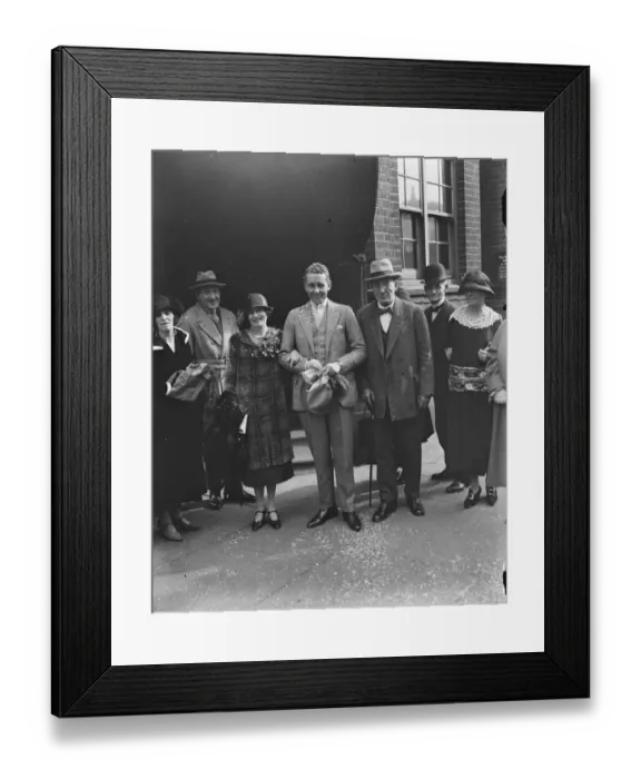 Framed Print : The Merry Widow weds actor Miss A Brune, who is playing the title role in Framed Print : The Merry Widow weds actor Miss A Brune, who is playing the title role in
