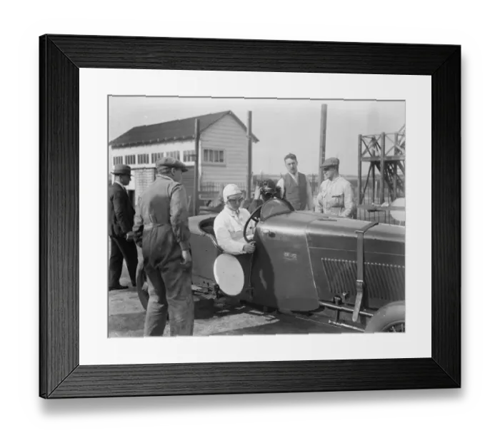 Framed Print : Speed bid. The Honourable Mrs Joan Chetwynd attempts to break 12 hours speed record Framed Print : Speed bid. The Honourable Mrs Joan Chetwynd attempts to break 12 hours speed record