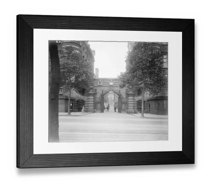 Framed Print : Scotland Yard June 1922
