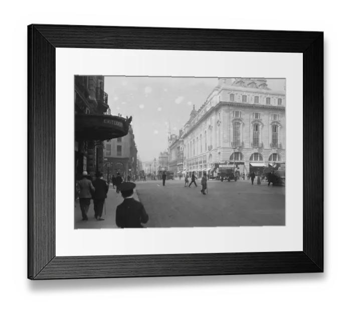 Framed Print : London Piccadilly 20 May 1927 Framed Print : London Piccadilly 20 May 1927