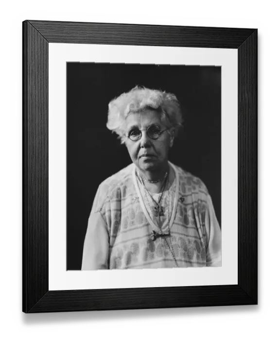 Framed Print : Dr Annie Besant, noted theosophist. She is the one who has brought Jiddu Krishnamurti Framed Print : Dr Annie Besant, noted theosophist. She is the one who has brought Jiddu Krishnamurti