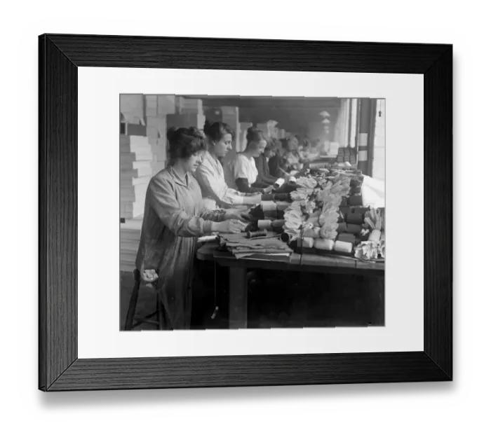 Framed Print : Making Crackers at the Cracker works, Holborn. 1 November 1919