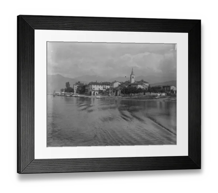 Framed Print : Isola dei Pescatori (lit. Fishermen?s Island) is an island of Lago Maggiore in northern Framed Print : Isola dei Pescatori (lit. Fishermen?s Island) is an island of Lago Maggiore in northern