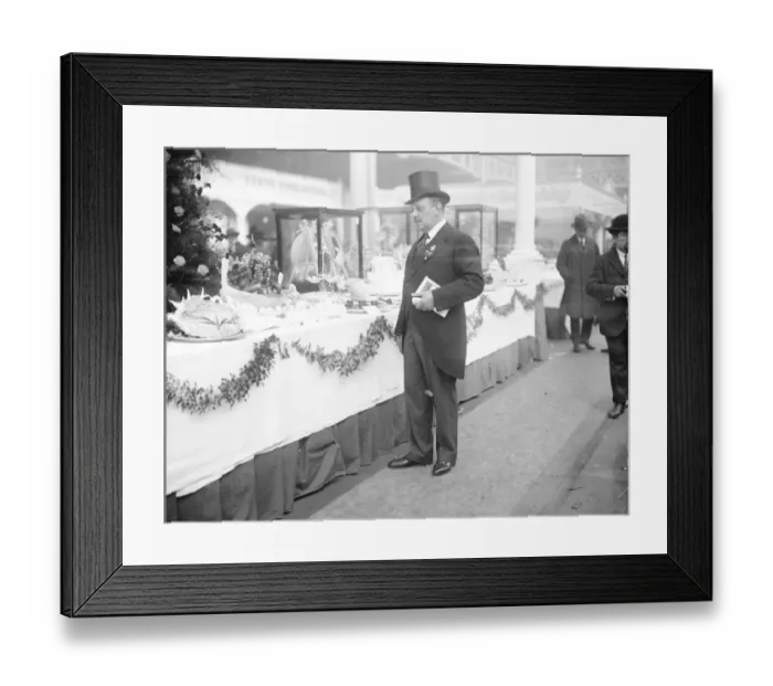 Framed Print : Cookery exhibition at Olympia. Mon H Cedeard, chef of the King, examining some Framed Print : Cookery exhibition at Olympia. Mon H Cedeard, chef of the King, examining some