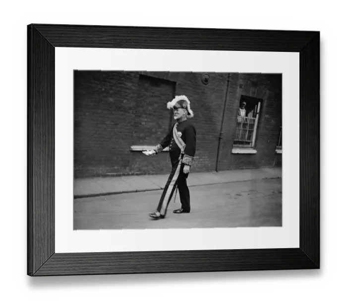 Framed Print : The King holds a levee at St Jamess Palace. Sir Joseph Cook, High Commissioner for Australia Framed Print : The King holds a levee at St Jamess Palace. Sir Joseph Cook, High Commissioner for Australia