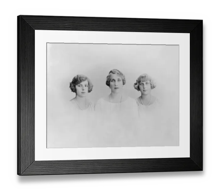 Framed Print : The Queen of Spain and her two daughters. A fine new studio picture of HM Queen Victoria Eugenia Framed Print : The Queen of Spain and her two daughters. A fine new studio picture of HM Queen Victoria Eugenia