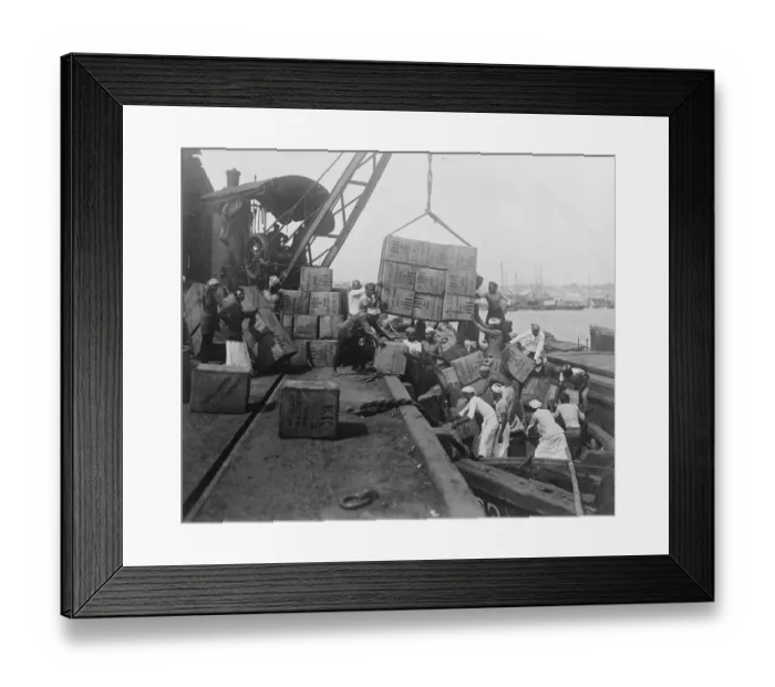 Framed Print : Loading tea into lighters. Ceylon. 23 March 1923