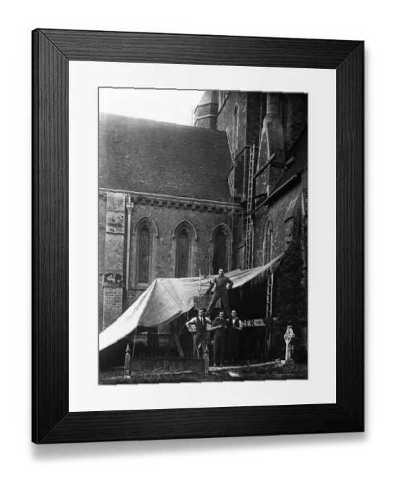 Framed Print : Mr C L Ager, the steeplejack, with his assistants, who were attacked by red ants