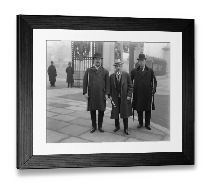 Framed Print : The King receives his Labour Ministers at Buckingham Palace. Mr Tom Griffiths