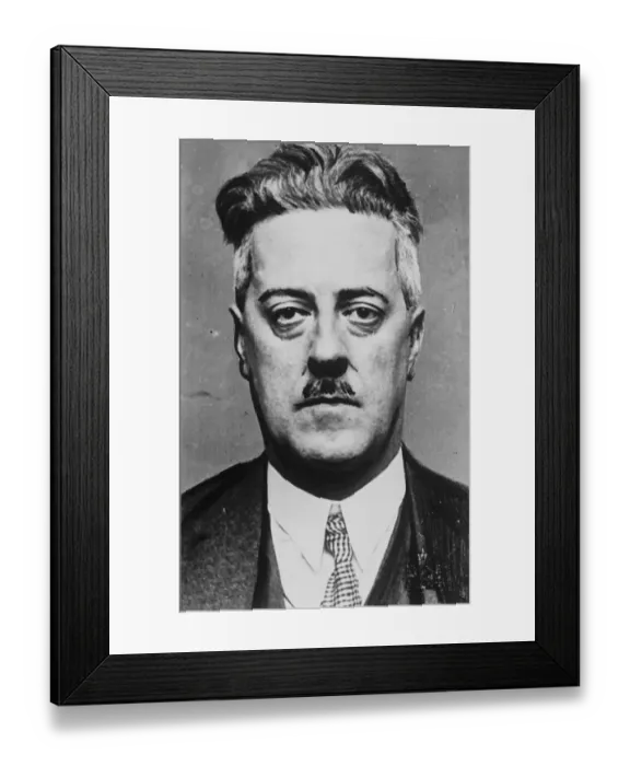 Framed Print : Vivian Stranders, an Englishman who has been arrested in France on a spying charge Framed Print : Vivian Stranders, an Englishman who has been arrested in France on a spying charge