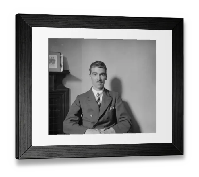 Framed Print : R V Walling. ( Secretary of the Institute of Journalists ). 17 August 1928 Framed Print : R V Walling. ( Secretary of the Institute of Journalists ). 17 August 1928