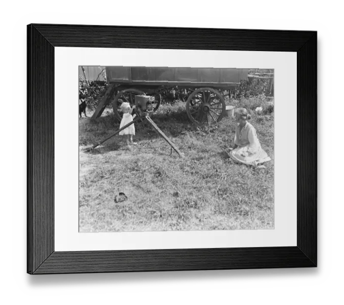 Framed Print : Two families unable to find accomodation in London, have hired a caravan and tents Framed Print : Two families unable to find accomodation in London, have hired a caravan and tents