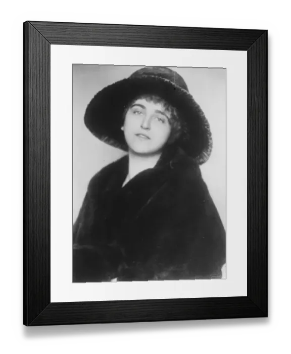 Framed Print : Entertaining for three millionaire brothers. Baroness Alphons de Rothschild