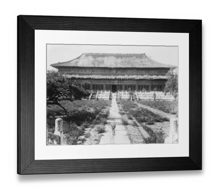 Framed Print : Now in Peril of capture. Nanking the sacrificial hall at the Mausoleum of