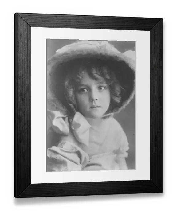 Framed Print : Child model who earns ? 1300 a year. Mlle Guigo, a child model, who earns ? 1300 Framed Print : Child model who earns ? 1300 a year. Mlle Guigo, a child model, who earns ? 1300