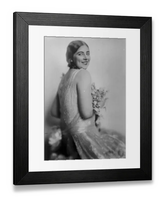 Framed Print : Titled head of novel pilgrimage. The Baroness Conrad who is conducting some 200 Framed Print : Titled head of novel pilgrimage. The Baroness Conrad who is conducting some 200