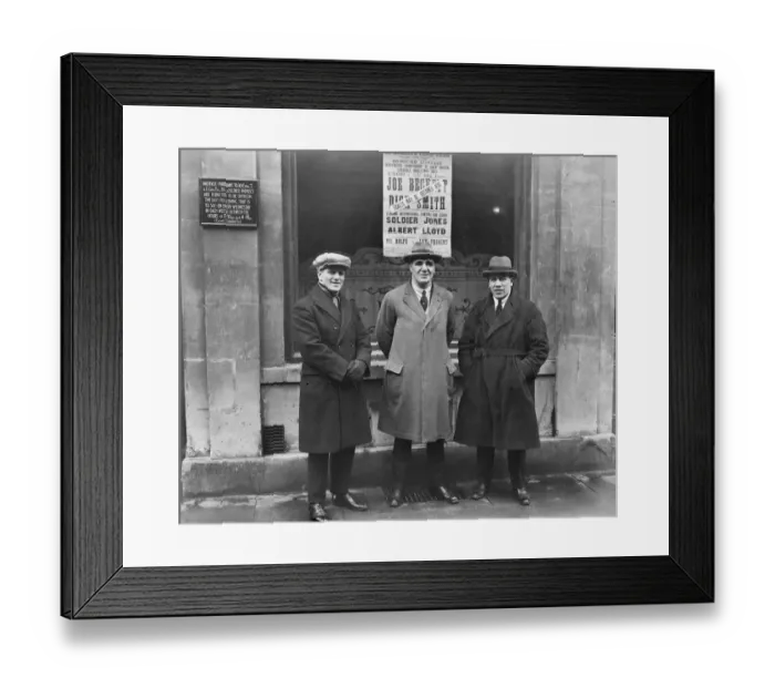 Framed Print : Albert Lloyd, Australian Boxer. Dick Smith, English Heavy Weight. George Cook Framed Print : Albert Lloyd, Australian Boxer. Dick Smith, English Heavy Weight. George Cook