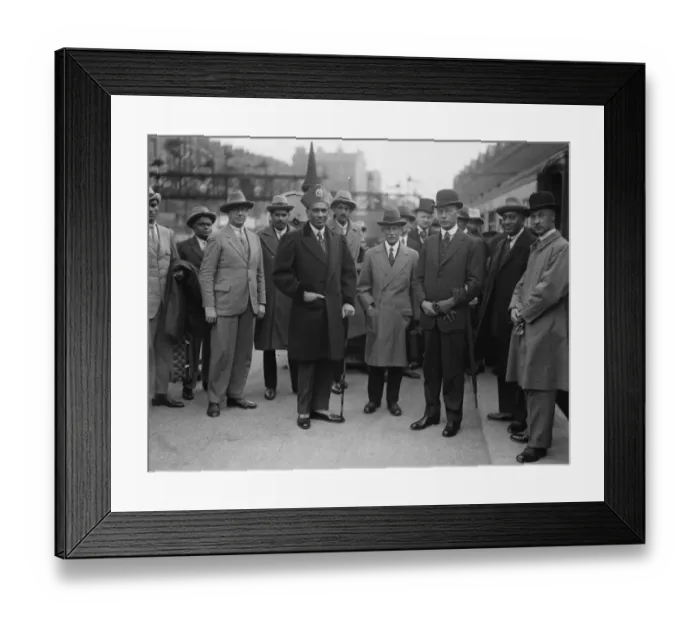 Framed Print : Maharajah of Alwar arrives in London. 29 May 1929 Framed Print : Maharajah of Alwar arrives in London. 29 May 1929