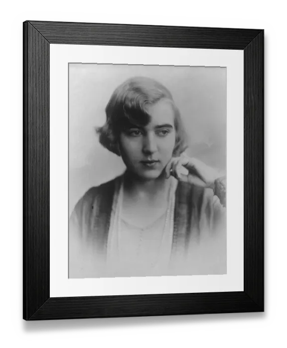 Framed Print : Europes prettiest royalty. Princess Ingrid of Sweden, a new studio portrait Framed Print : Europes prettiest royalty. Princess Ingrid of Sweden, a new studio portrait