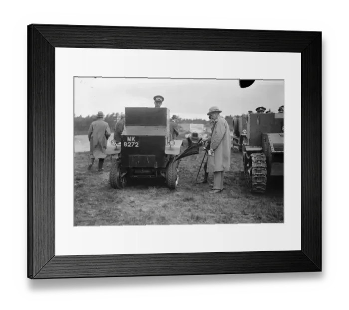 Framed Print : Colonial office conference visitors see war office demonstration of transport cross Framed Print : Colonial office conference visitors see war office demonstration of transport cross