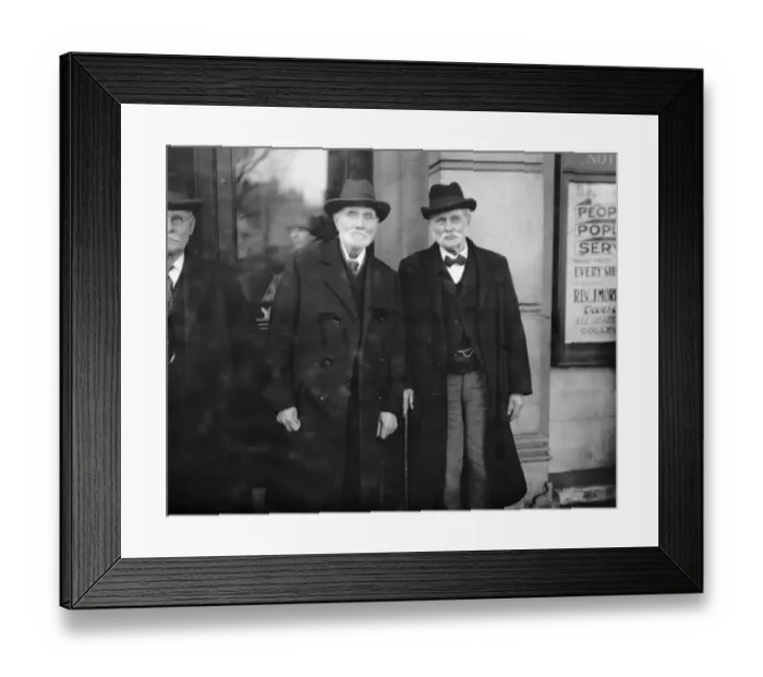 Framed Print : Prince of Wales at Brighton. Brightons famous twins, Mathew and Mark Gunn Framed Print : Prince of Wales at Brighton. Brightons famous twins, Mathew and Mark Gunn