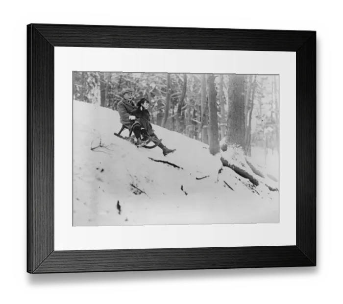 Framed Print : Ex Kaisers Children Enjoy Winter Sport The eldest boy and the youngest girl Framed Print : Ex Kaisers Children Enjoy Winter Sport The eldest boy and the youngest girl