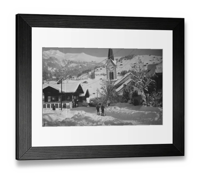 Framed Print : Nature as artist. An artistic winter sports study near Berne Switzerland. 11 December Framed Print : Nature as artist. An artistic winter sports study near Berne Switzerland. 11 December