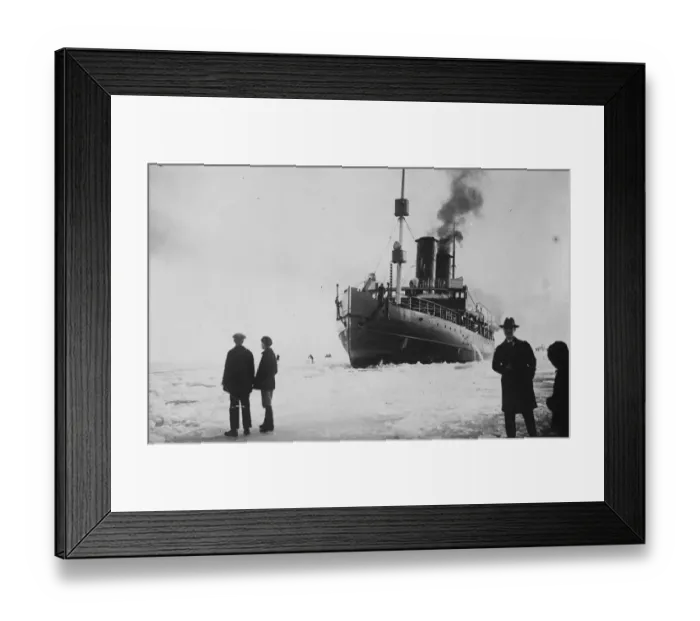 Framed Print : King Winter comes to Finland. A picture showing the Finnish ice breaker Tarmo Framed Print : King Winter comes to Finland. A picture showing the Finnish ice breaker Tarmo