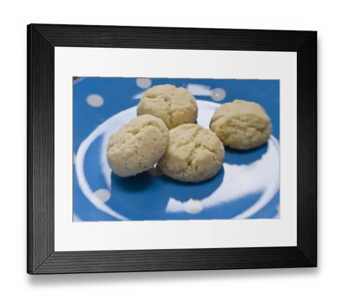 Framed Print : Melting Moments cookies on spotty blue and white plate credit: Marie-Louise Avery Framed Print : Melting Moments cookies on spotty blue and white plate credit: Marie-Louise Avery