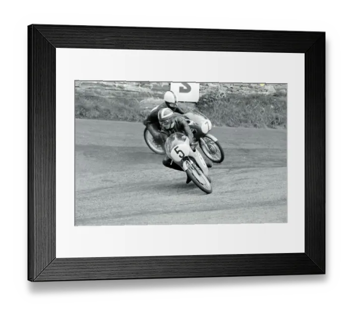 Framed Print : Douglas, Isle Of Man: Irelands Ralph Bryans, on a Honda, comes out of Governor s