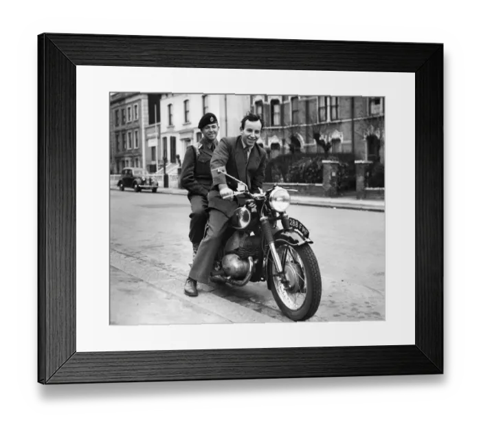 Framed Print : John Surtees, international motor cyclist from Forest Hill, London, was approached