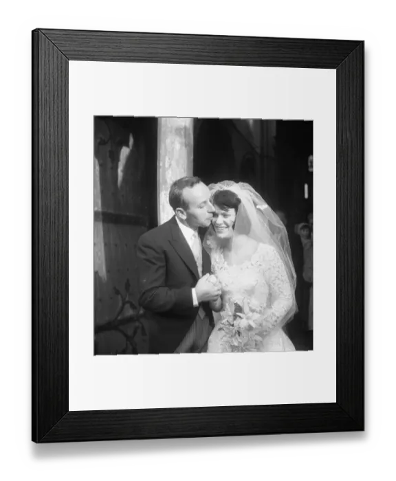 Framed Print : Valentines Day wedding of John Surtees and Patricia Burke in Winchester Framed Print : Valentines Day wedding of John Surtees and Patricia Burke in Winchester