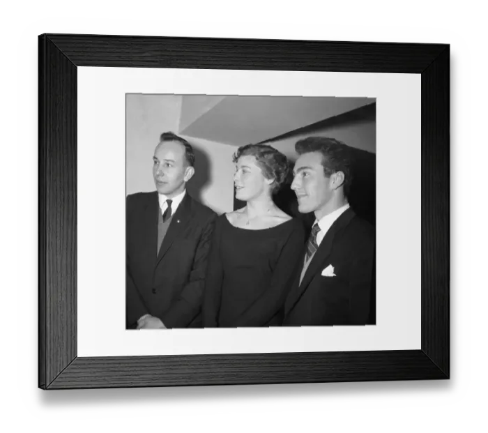 Framed Print : John Surtees, Mary Bignal, and Jimmy Greaves at Variety Club Lunch 1960 Framed Print : John Surtees, Mary Bignal, and Jimmy Greaves at Variety Club Lunch 1960