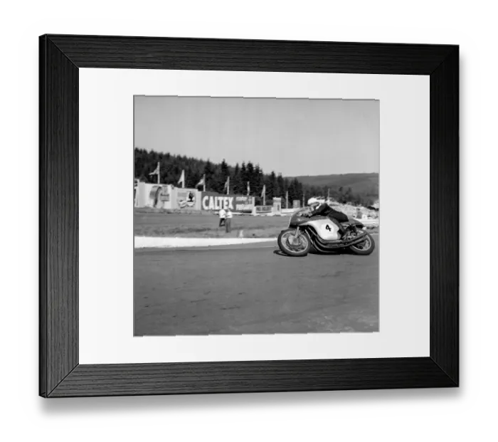 Framed Print : Francorchamps, Belgium : Britains famous John Surtees on an M V Augusta motorbike