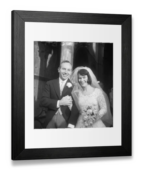 Framed Print : Valentines Day wedding of John Surtees and Patricia Burke in Winchester