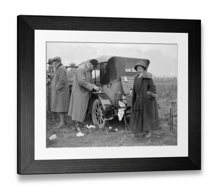 Framed Print : Avon Valley Coursing meet at Downton Hampshire. Mr A. E. Brice and Miss Blake. 5 Framed Print : Avon Valley Coursing meet at Downton Hampshire. Mr A. E. Brice and Miss Blake. 5