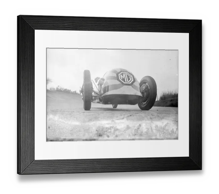 Framed Print : Captain George Eyston, the famous racing driver, testing his giant new Bullet Headed Framed Print : Captain George Eyston, the famous racing driver, testing his giant new Bullet Headed