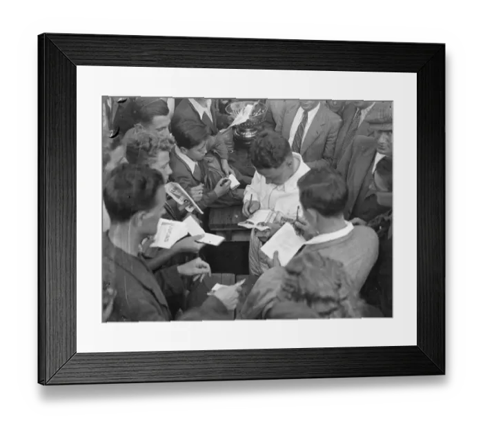 Framed Print : H L Hadley signing autographs after winning the Imperial Trophy at Crystal Palace Racing Framed Print : H L Hadley signing autographs after winning the Imperial Trophy at Crystal Palace Racing