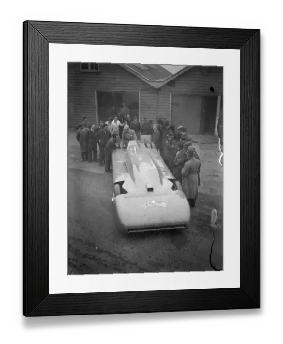 Framed Print : Sir Malcolm Campbells new Bluebird. First appearance at Brooklands. 9 January 1935 Framed Print : Sir Malcolm Campbells new Bluebird. First appearance at Brooklands. 9 January 1935