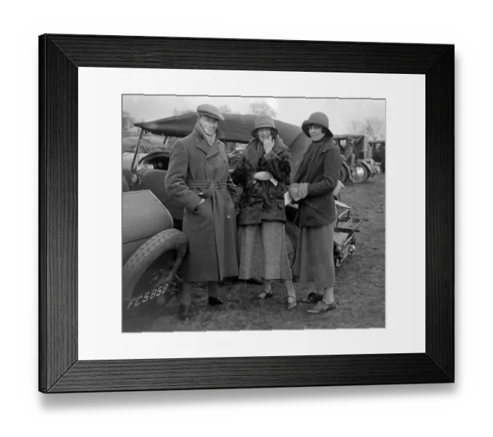 Framed Print : Bullingdon Club Point To Point at Launton. Sir J. Walker, Miss Walker and Miss Cotton Framed Print : Bullingdon Club Point To Point at Launton. Sir J. Walker, Miss Walker and Miss Cotton