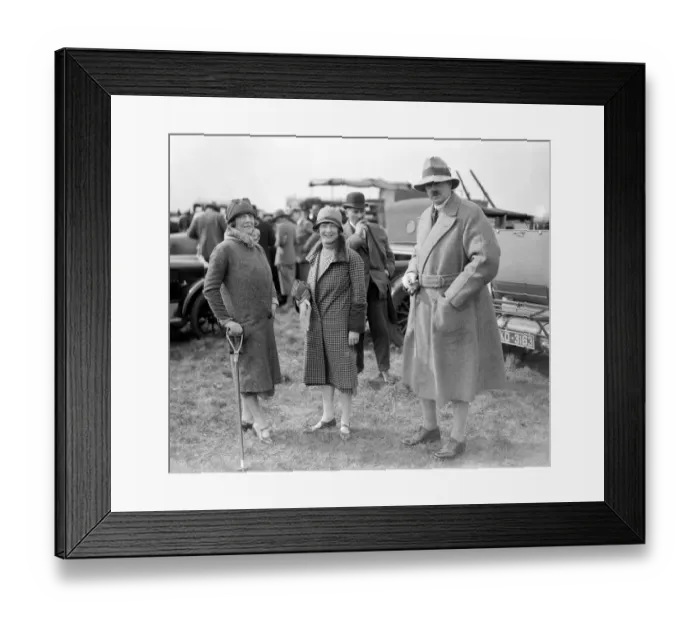 Framed Print : Bar Point to Point at Northaw, Hertfordshire. Mrs Douglas Cory Wright, Mrs Rudolf Levy Framed Print : Bar Point to Point at Northaw, Hertfordshire. Mrs Douglas Cory Wright, Mrs Rudolf Levy