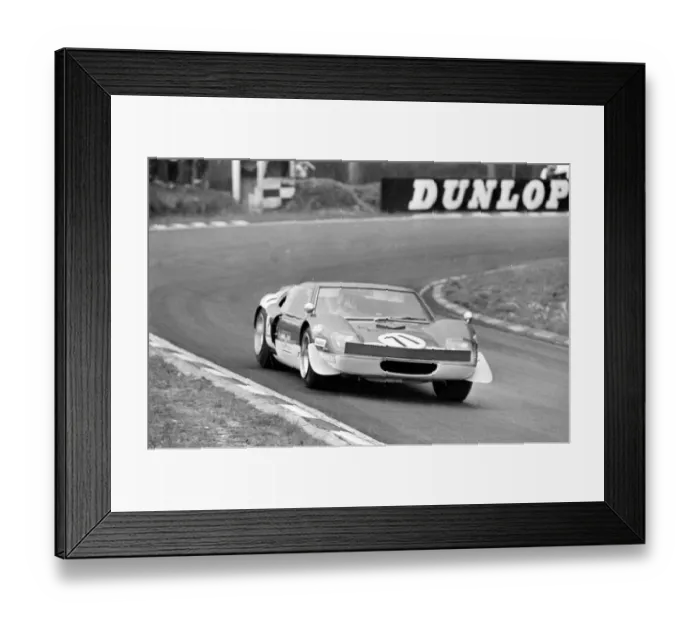 Framed Print : Brands Hatch, Kent, England: In action during the BOAC 500 International Sports Car