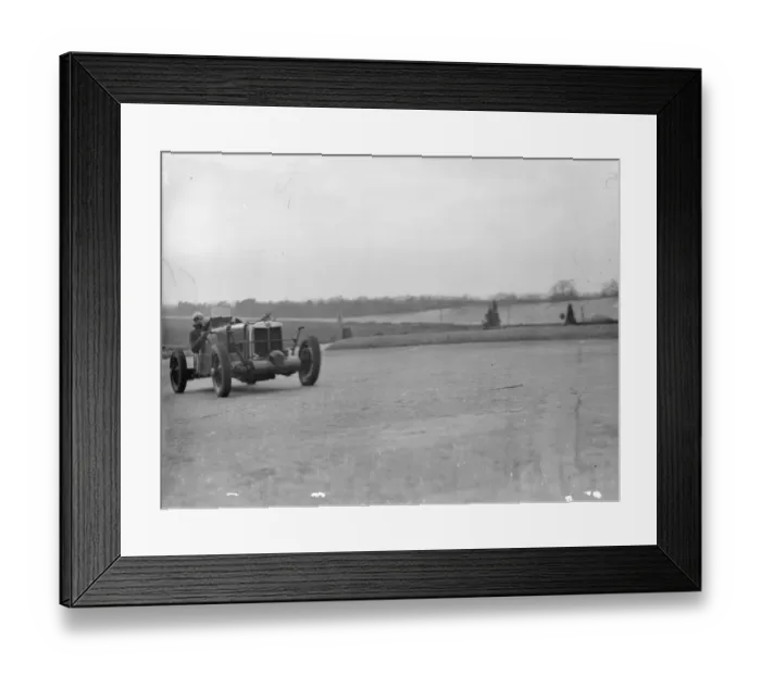 Framed Print : Husband and wife practice at Brooklands for Easter racing. Mrs Roy Eccles was among Framed Print : Husband and wife practice at Brooklands for Easter racing. Mrs Roy Eccles was among