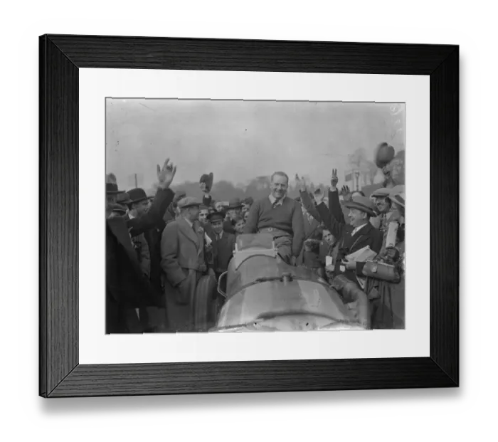 Framed Print : John Cobb breaks Brooklands lap record. Mr John Cobb, driving the 400 hp Napier Railton car Framed Print : John Cobb breaks Brooklands lap record. Mr John Cobb, driving the 400 hp Napier Railton car