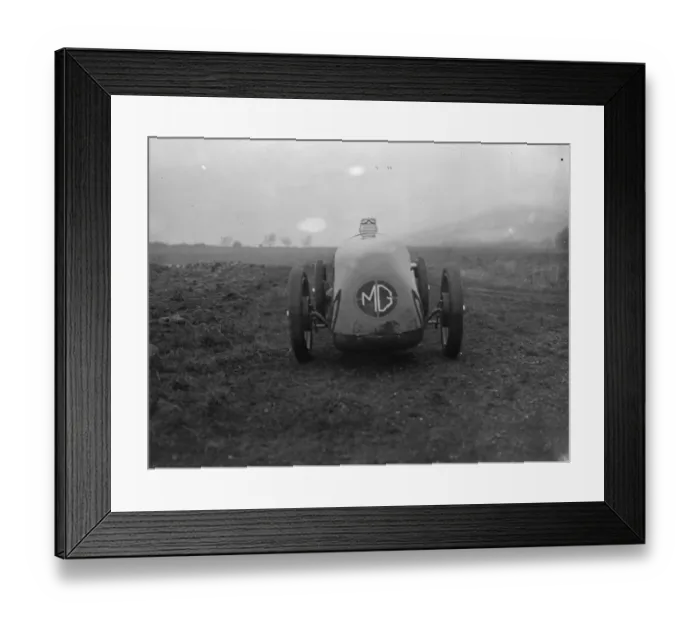 Framed Print : G E T Eyston prepares for attack on world speed record for baby cars at Pendine Sands Framed Print : G E T Eyston prepares for attack on world speed record for baby cars at Pendine Sands