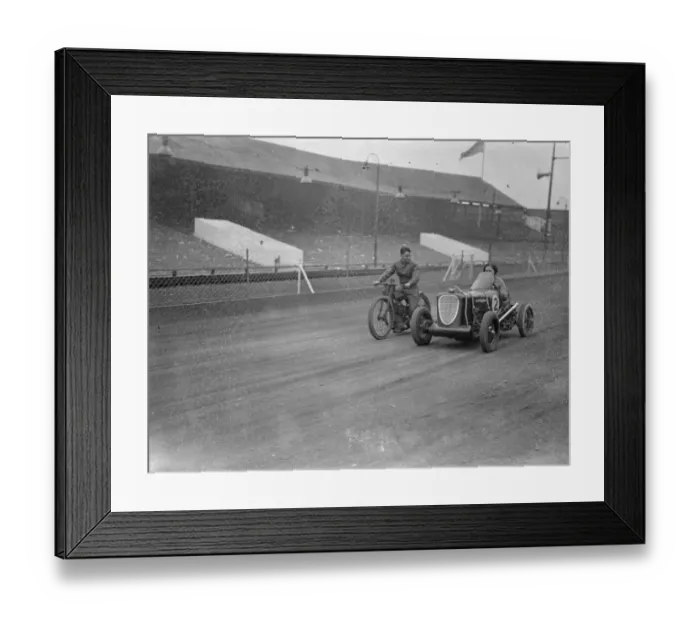 Framed Print : Woman driver takes up midget car racing. Fay Taylor, well known racing driver Framed Print : Woman driver takes up midget car racing. Fay Taylor, well known racing driver